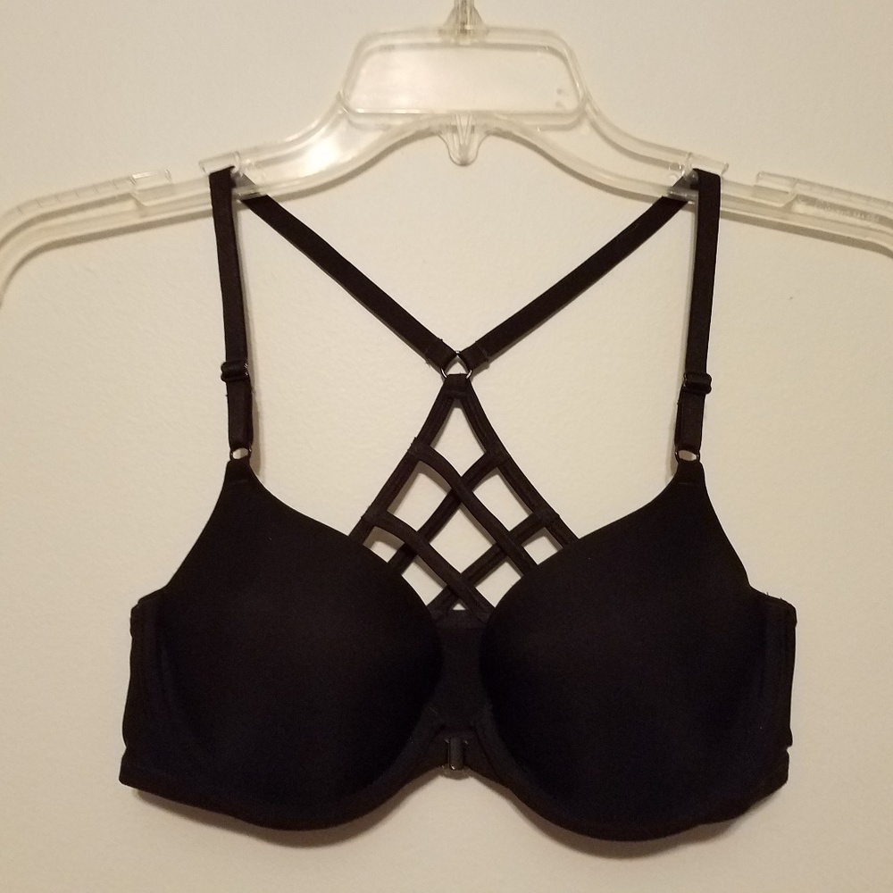 Black Victoria's Secret Bra, 32C